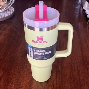 Stanley 40oz Quencher